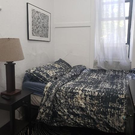 Private Room In East Village Apartment نيو يورك المظهر الخارجي الصورة
